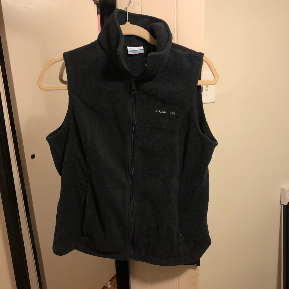 Columbia Black Zip up Vest